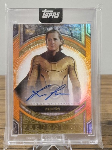 Topps marvel perfection - perfection, sentry